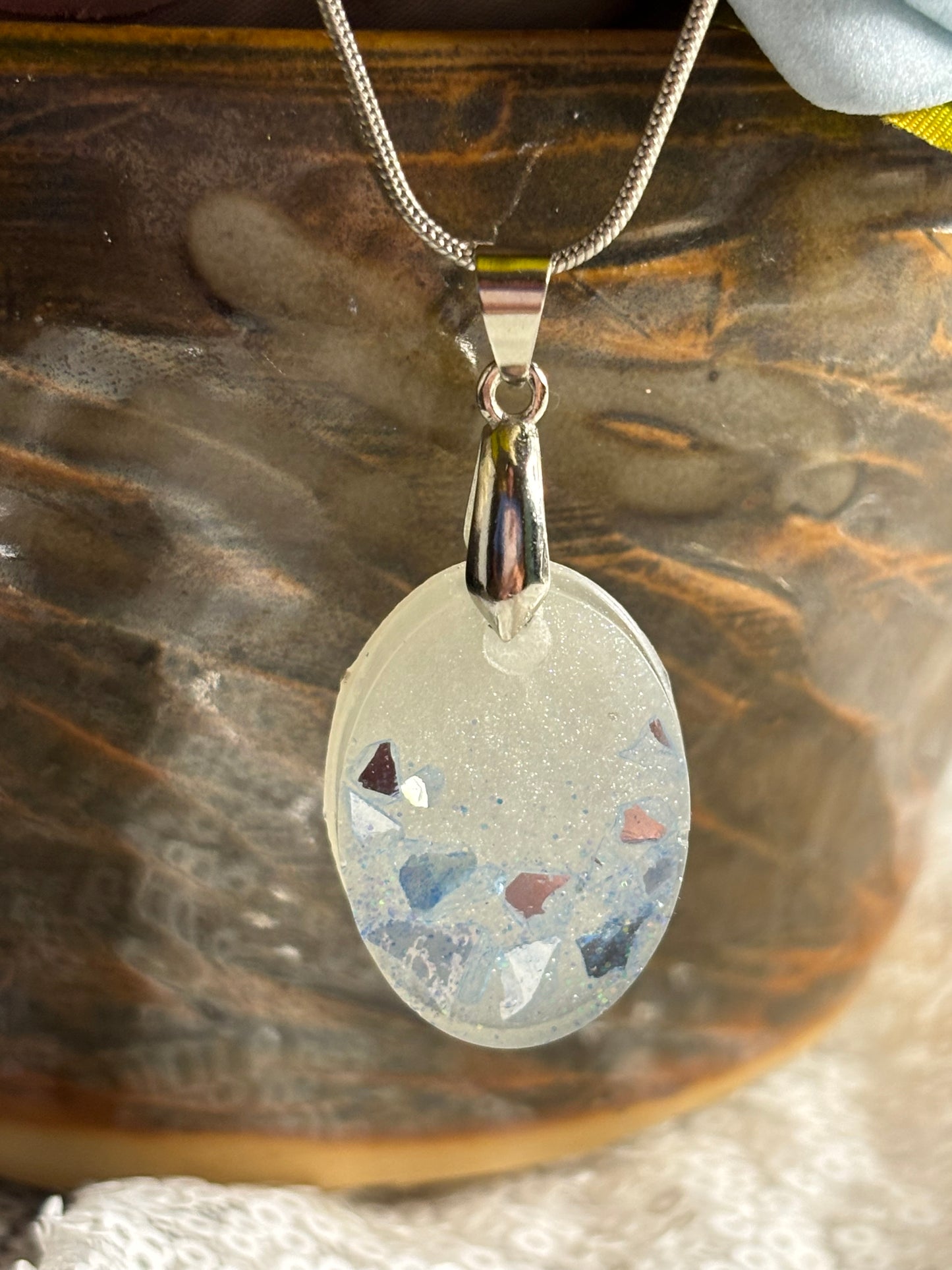 Pendant Necklace: Blue and White