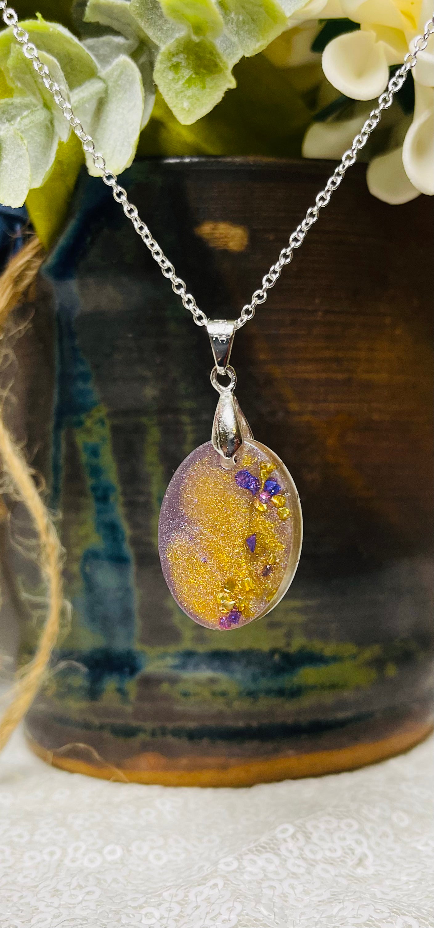 Pendant Necklace: Purple & Gold Shimmer