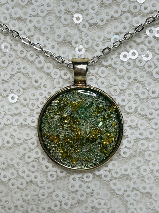 Green and Gold Pendant Necklace