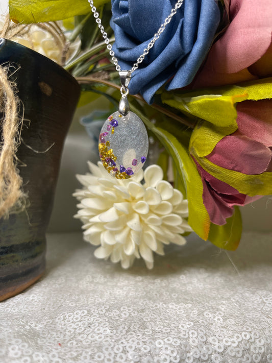 Pendant Necklace: Purple & Gold